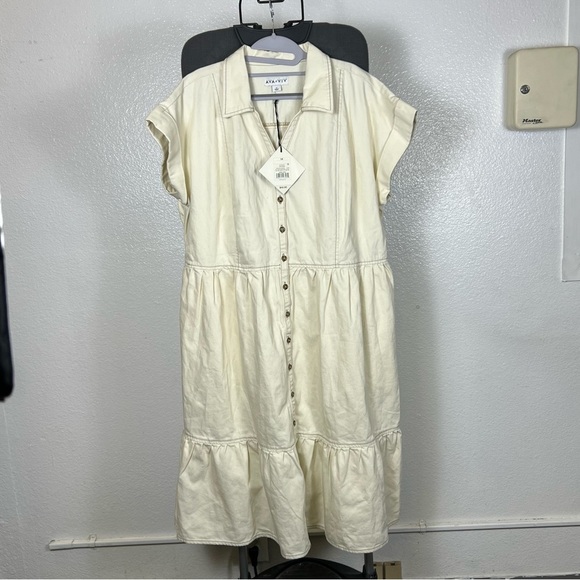 Ava & Viv Women’s Cream Plus Size Button-Down Dress Size 1X - Picture 1 of 11